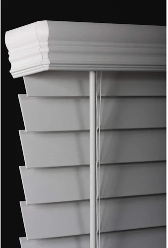 Vista 3 de Home Decorators Collection Persiana de madera sintética de alta calidad sin cordón de 2-1/2 pulgadas, 23 pulgadas de ancho x 48 pulgadas de largo