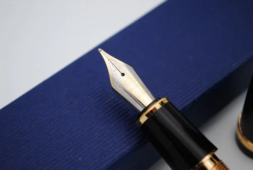 Vista 4 de JINHAO 159 - Pluma estilográfica M (negra con clip dorado)