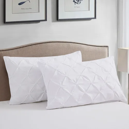 Vista 3 de Vaulia Fundas de almohada decorativas de microfibra ligera, diseño plisado, tamaño estándar 20 x 26 pulgadas, color negro, paquete de 2