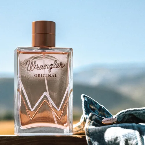Vista 6 de Wrangler - Perfume original para mujer de Tru Western, 2.5 onzas, mora, pera, bayas silvestres, frutas azucaradas y aroma a fruta ácida, fragancia