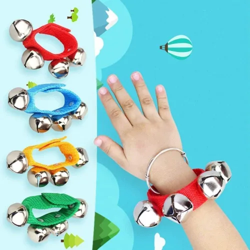 Vista 7 de Augshy Pulseras de Cascabeles para Muñeca, 7 Paquetes de Bandas de Muñeca con Cascabeles, Campanas de Mano y Tobillo Ajustables de Color Aleatorio