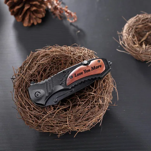 Vista 6 de Cuchillos personalizados para hombres, cuchillo de bolsillo grabado personalizado, idea de aniversario de madera para él, idea de Navidad para 51.2
