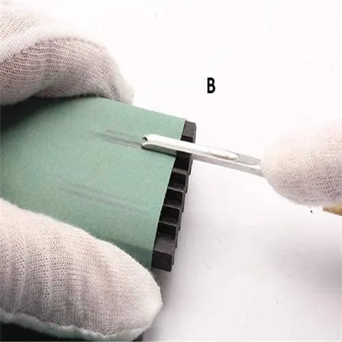 Vista 6 de Afilador de Pingle Tool B para trabajadores de cuero, biseladores de borde, recortadores, ranuras, punzones Herramienta auxiliar para afilar