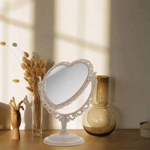 Vista 2 de AKOAK Espejo cosmético en forma de corazón, plástico, de doble cara, giratorio, ligero, espejo de baño y dormitorio (beige)