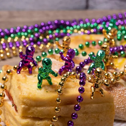 Vista 6 de ZZYFGH Collar de cuentas de Mardi Gras 12 piezas y Mini King Cake Babies 6 piezas Oro Metálico Morado Verde Accesorio de Disfraz para Fiesta