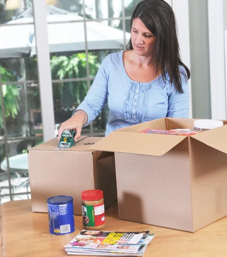 Vista 5 de Caja corrugada para guardarropa Duck Brand, 2844853, de 24 x 24 x 34 pulgadas (largo x ancho x alto), Marrón