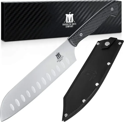 Brooklyn Knife Co. Santoku Cuchillo – Serie de fibra de carbono – Japonés AUS-08 HC Super Steel -Funda, 7 pulgadas