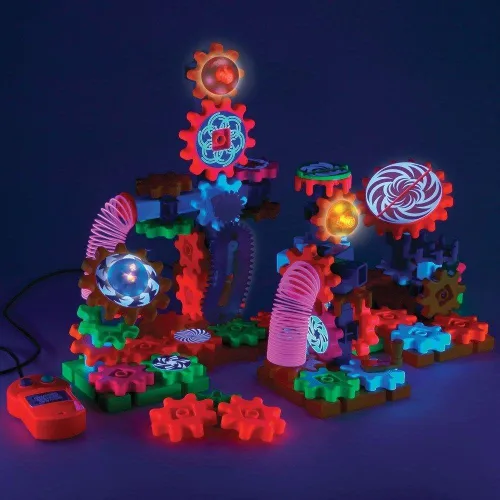 Vista 2 de Learning Resources Juego de luces y construcción de acción de engranajes, actividades STEM, habilidades motoras finas, kit de explorador para niños