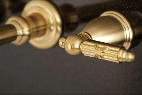 Vista 5 de Kingston Brass KS7127GL - Grifo de baño de montaje en pared central de 8 pulgadas, latón cepillado