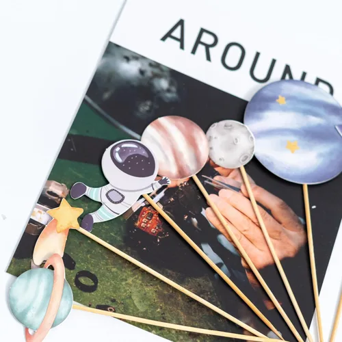 Vista 6 de Decoración para tartas del espacio exterior, decoración de fiesta temática de planeta espacio exterior, decoración para tartas de astronauta