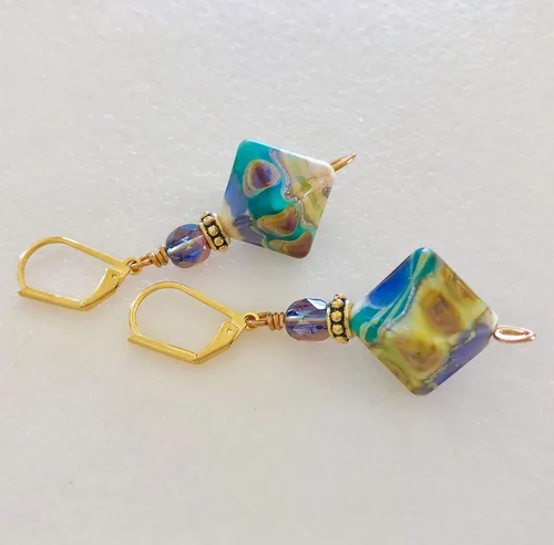 Vista 5 de Lavender and Teal Lampwork Earrings, Lavender Teal Lime Green Glass, Artisan Handmade Glass, Diamond Pyramid Beads, Czech Glass, Bohemian.