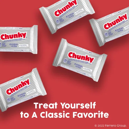 Vista 5 de Chunky, Chocolate con leche con cacahuetes y pasas, barra de caramelo envuelta individualmente, paquete compartido de 2.5 onzas cada uno, paquete