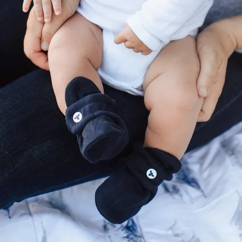 Vista 8 de Burt's Bees Baby Baby Booties, Organic Cotton Adjustable Infant Shoes Slipper Sock