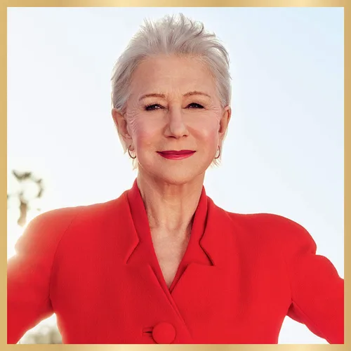 Vista 9 de L'Oréal Paris Age Perfect - Lápiz labial hidratante luminoso, rosa luminoso, 0.13 onzas