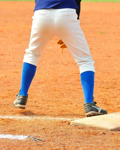 Vista 5 de Combo de calcetines y cinturón Elite de béisbolsóftbol (2 pares de calcetines con 1 cinturón)
