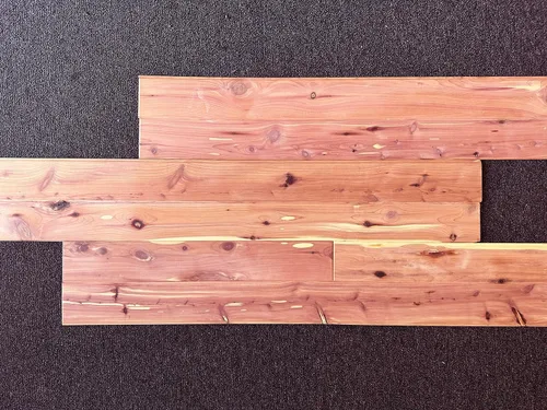 Vista 6 de Cedar Elements Revestimiento de cedro rojo aromático para armario, 1/4 pulgadas x 3-3/4 x 48 pulgadas, cedro rojo sin terminar con lengua y ranura