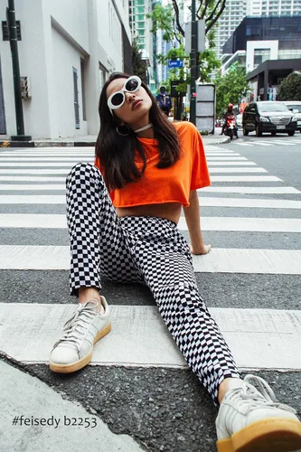 Vista 6 de FEISEDY Gafas de sol blancas Clout para mujeres y hombres, gafas de sol ovaladas retro para niñas y niños B2253