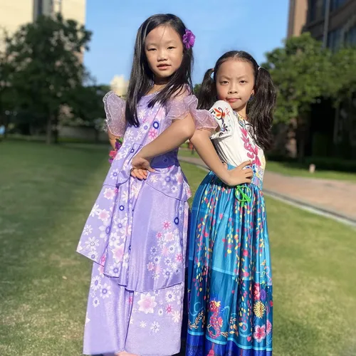 Vista 8 de Disfraz de Mirabel para niños disfraz de princesa mágica Isabela para niñas vestido de fiesta de Halloween