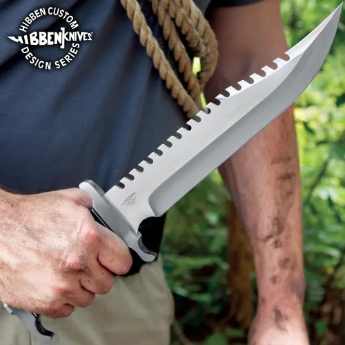 Vista 5 de GIL HIBBEN Extreme Survival Survivor - Cuchillo Bowie con funda de cuero para cinturón, hoja de sierra de acero inoxidable 7Cr17, guardamanos