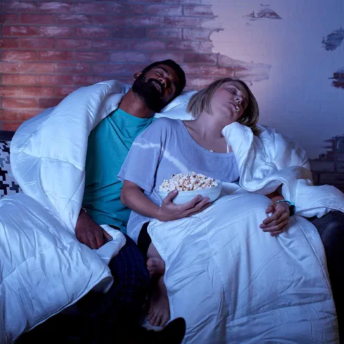 Vista 6 de Sheets & Giggles Eucalipto lyocell, edredón alternativo de plumón para todas las estaciones, fresco al tacto, fabricado responsablemente, sin