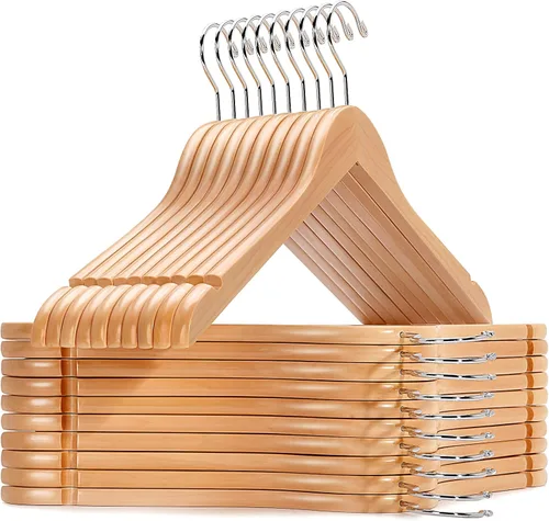 Vista 8 de Amber Home Paquete de 10 perchas de madera natural para camisas, perchas de madera de primera calidad sin barra, perchas para ropa para chaquetas