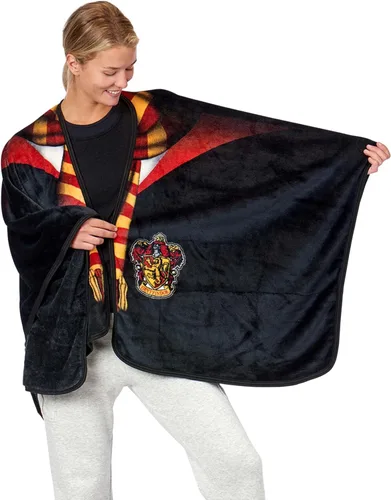 Vista 2 de Northwest Harry Potter Manta Tipo Capa Usable de Tacto Sedoso, Manta de Vellón Ligera, Manta Cálida de 53.5" x 55", Reglas de Hogwarts