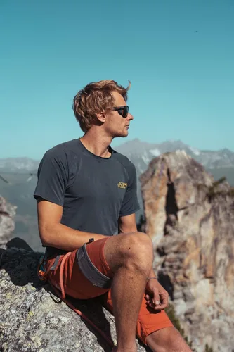 Vista 6 de Julbo Shield Glacier Glasses for Men & Women w/Removable Side Shields for Hiking, Snow/Glare - 100% UV Protection