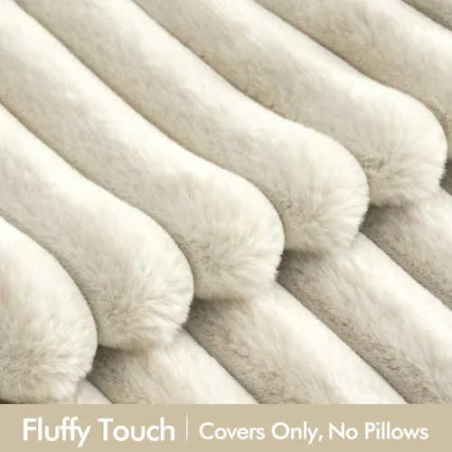 Vista 3 de MIULEE Juego de 2 fundas de almohada beige de 18 x 18 pulgadas, fundas de almohada suaves con parte trasera de terciopelo, fundas de cojín de piel