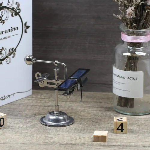 Vista 4 de MagicTech Molino de viento de energía solar, hélice negra, creativo molino de viento giratorio para automóvil, adornos dinámicos, decoración