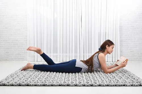 Vista 51 de Leewadee colchón tailandés enrollable para cama de invitados, tapete de yoga, para masaje tailandés, ecológico, orgánico y natural.