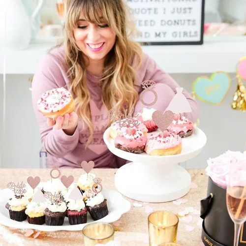 Vista 5 de 24 piezas de decoración para cupcakes con anillo de corazón, para despedida de soltera, bodas, compromisos, despedidas de soltera, suministros