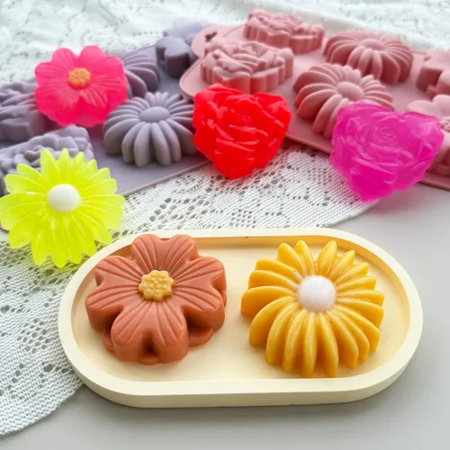Vista 3 de Paquete de 2 moldes de silicona para tartas de flores para hornear, 6 cavidades 3D de margaritas 3D, moldes de chocolate rosa para hacer mousse