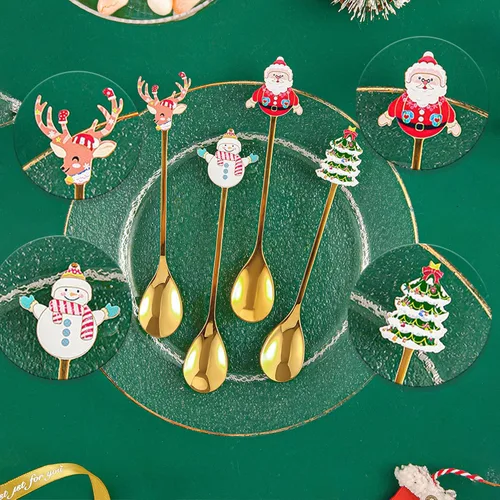 Vista 2 de 4 cucharas de café de Navidad, cuchara agitadora de acero inoxidable para decoración de vajilla de Navidad, Papá Noel, alce, muñeco de nieve