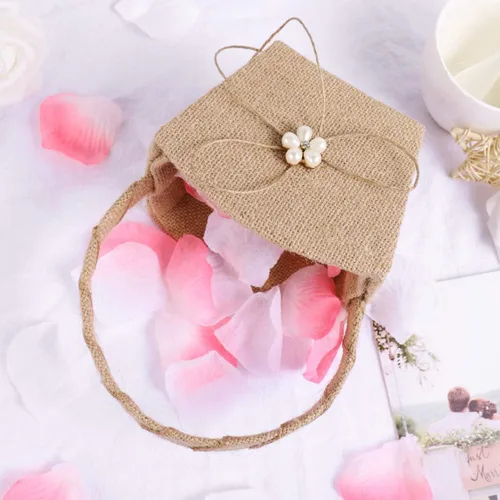 Vista 8 de Vosarea Cesta de flores para niña, cesta de flores de boda, lazo de encaje rústico occidental, cesta de arpillera de boda, bolsa de regalo