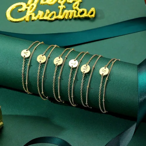 Vista 5 de MONOZO Pulseras con iniciales de oro para mujer a la moda, delicadas pulseras chapadas en oro de 18 quilates con letras iniciales, pulsera