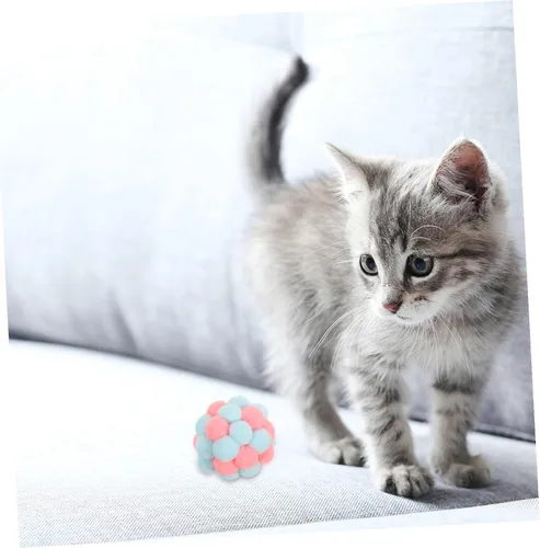 Vista 6 de GANAZONO 3pcs Colorful Cat Balls with Inner Bells Soft Wear-Resistant Interactive Fuzzy for Indoor Cats Lightweight Exercise and Entertainment for