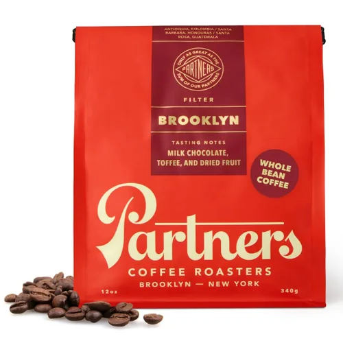 Vista 13 de PARTNERS COFFEE ROASTERS - Café de grano entero (Bedford - Espresso, tostado medio) 12 onzas - Espresso afrutado, complejo, brillante - Mermelada