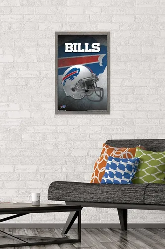 Vista 2 de Trends International NFL Buffalo Bills - Póster de pared con casco 16, 14.725 x 22.375 pulgadas, versión enmarcada de madera de granero