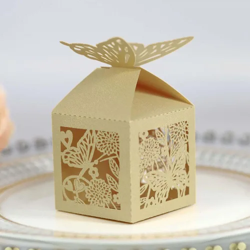 Vista 2 de Cajas cortadas con láser, 50 unidades, cajas de regalo plegables con diseño de mariposa, cajas de regalo de boda, caja de dulces de encaje
