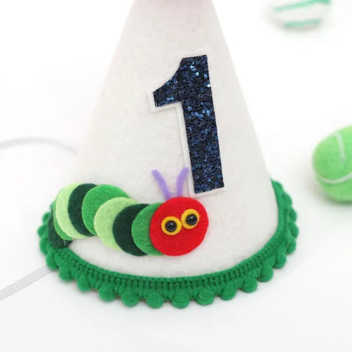 Vista 6 de Hungry Caterpillar - Corona de cumpleaños para niños, decoración de fiesta de primer cumpleaños, corona de aplastamiento de pastel