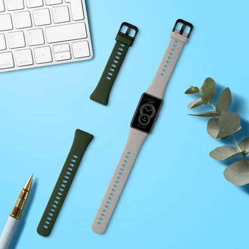 Vista 3 de kwmobile Straps Compatible with Huawei Band 6 & 6 Pro/Honor Band 7 & 6 Straps - 2x Replacement Silicone Watch Bands - Dark Green/Beige