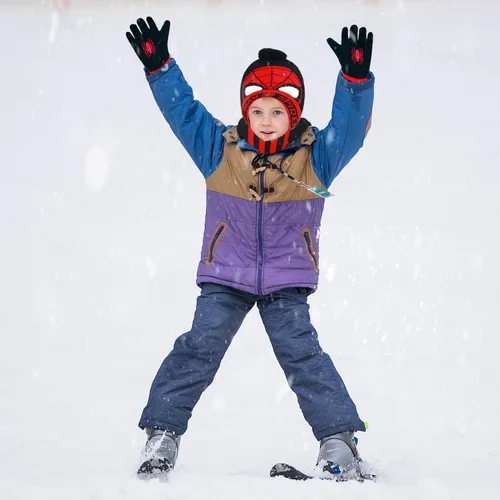Vista 4 de Marvel Spider-Man - Gorro de invierno para niños, guantes de nieve y bufanda para niños y niños pequeños, juego de 3 piezas, gorro cálido con pompón