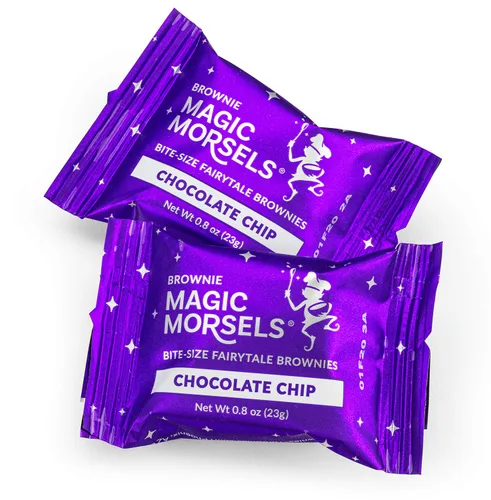 Vista 3 de Fairytale Brownies Celebration Magic Morsel Docena de canastas de regalo de chocolate gourmet envueltas individualmente para el nuevo hogar