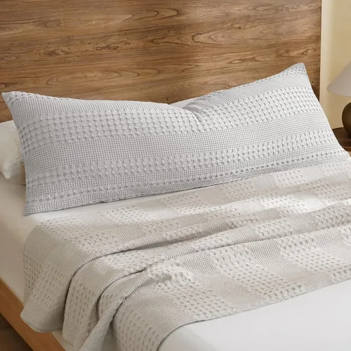 Vista 100 de PHF - Fundas de almohada 100% algodón con tejido gofre europeo, 26 x 26 pulgadas, 2 unidades para decoración elegante del hogar, para cama, sin