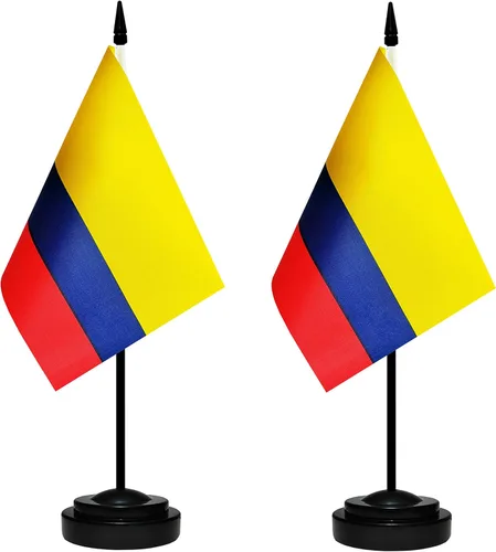 Vista 24 de Juego de banderas de escritorio de Argentina, paquete de 2 banderas argentinas de mesa, mini bandera de escritorio pequeña con poste negro sólido