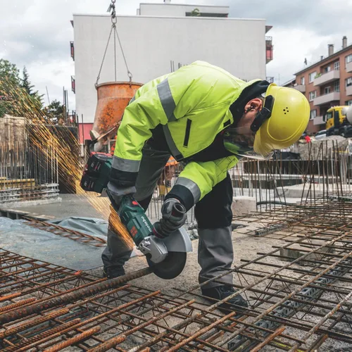 Vista 2 de Metabo Amoladora angular inalámbrica de 36 V (18 V x 2) de 9 pulgadas, solo herramienta, sin batería, motor sin escobillas, mango principal