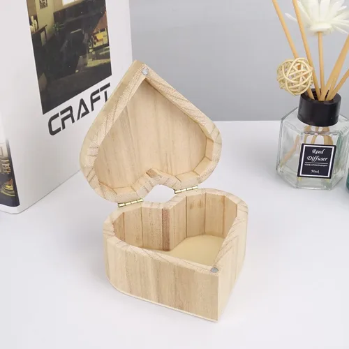 Vista 3 de Caja de almacenamiento de madera sin pintar con forma de corazón sin pintar, organizador de caja de artesanía de madera, caja de joyería, caja