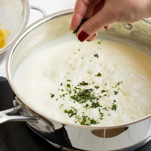 Vista 8 de Lawry's Copos de perejil, 0.25 oz (paquete de 6)