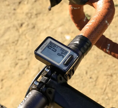 Vista 12 de CATEYE Computadora de bicicleta con cable - Velocímetro y odómetro de nivel básico, perfecto para ciclistas principiantes, arranque y parada
