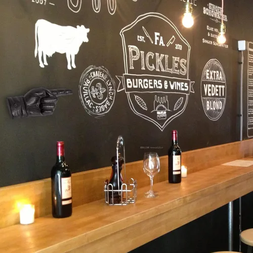 Vista 9 de GDYOOSHOW Letrero de dirección de hierro fundido con el dedo izquierdo vintage, placa para casa, jardín, bar, cafetería, tienda, puerta, puerta